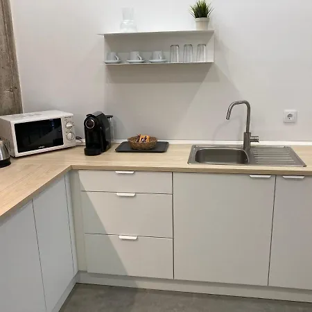 Acogedor En Semisotano Con Patio Y Cerca De La Plaza De Espana Apartmán Sevilla